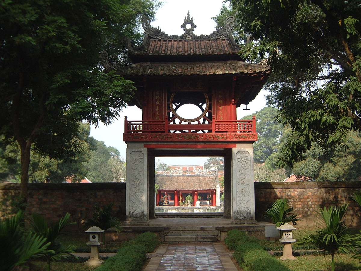 Temple of Literature (Van Mieu-Quoc Tu Giam)